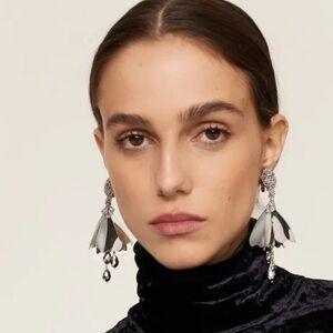 Oscar de la Renta Small Impatiens Flower Drop Clip Earrings in Silver NWT